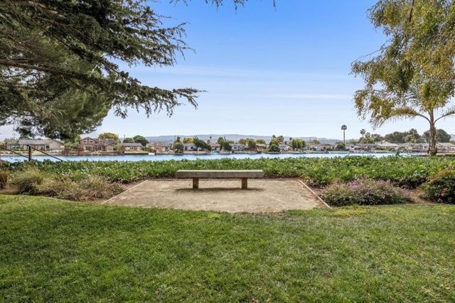 425 Anchor Road 104, San Mateo, CA 94404