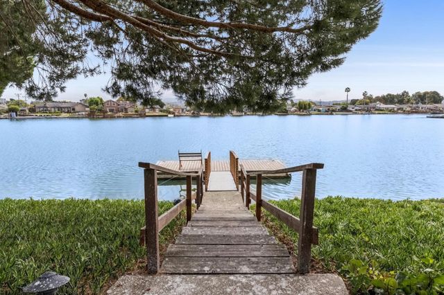 425 Anchor Road 104, San Mateo, CA 94404