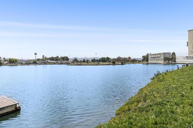 425 Anchor Road 104, San Mateo, CA 94404