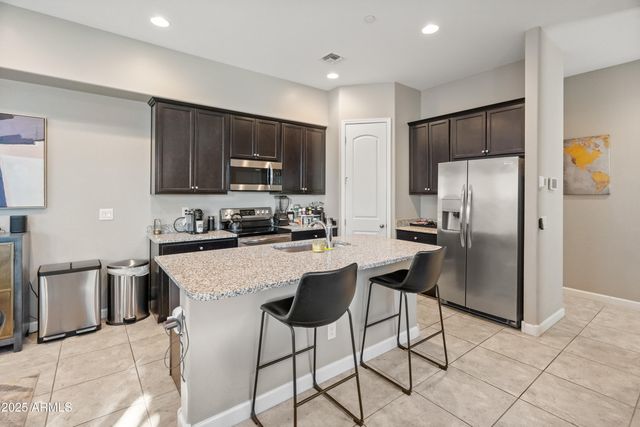 3020 N 37TH Place, Phoenix, AZ 85018