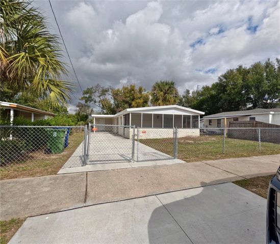 3618 E SHADOWLAWN AVENUE, Tampa, FL 33610