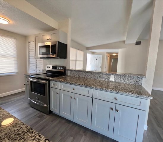 3618 E SHADOWLAWN AVENUE, Tampa, FL 33610