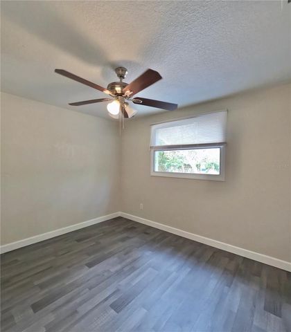 3618 E SHADOWLAWN AVENUE, Tampa, FL 33610