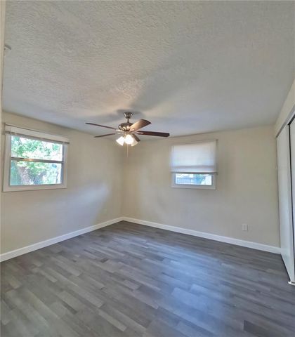 3618 E SHADOWLAWN AVENUE, Tampa, FL 33610