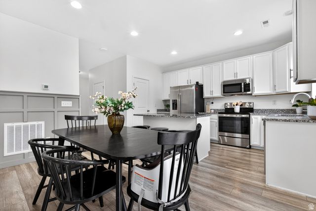 3268 S BOOTS WAY, Syracuse, UT 84075