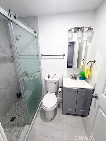 10882 Chapman Avenue, Garden Grove, CA 92840