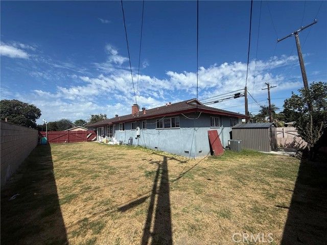 10882 Chapman Avenue, Garden Grove, CA 92840
