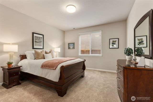 6651 S 298th Place, Auburn, WA 98001