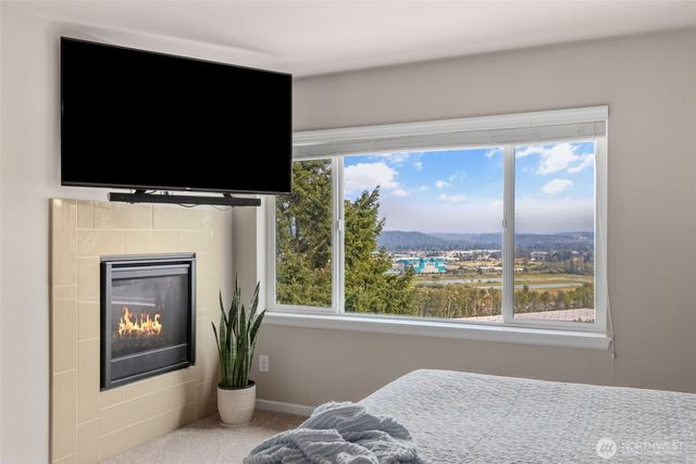 6651 S 298th Place, Auburn, WA 98001