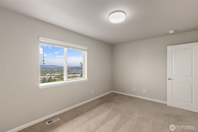 6651 S 298th Place, Auburn, WA 98001