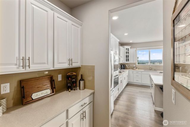 6651 S 298th Place, Auburn, WA 98001