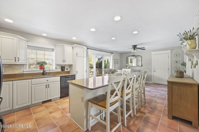 9 Traymore Road, Freehold, NJ 07728