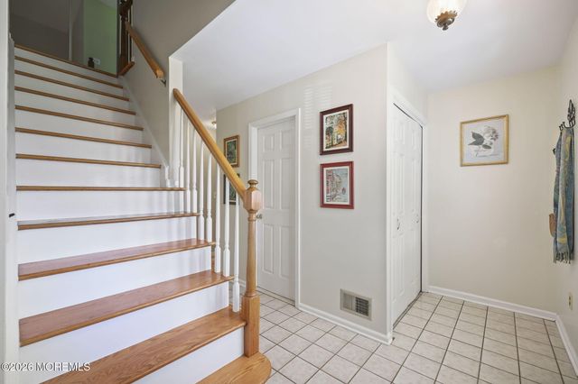 9 Traymore Road, Freehold, NJ 07728