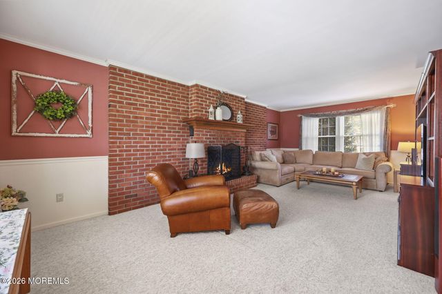 9 Traymore Road, Freehold, NJ 07728