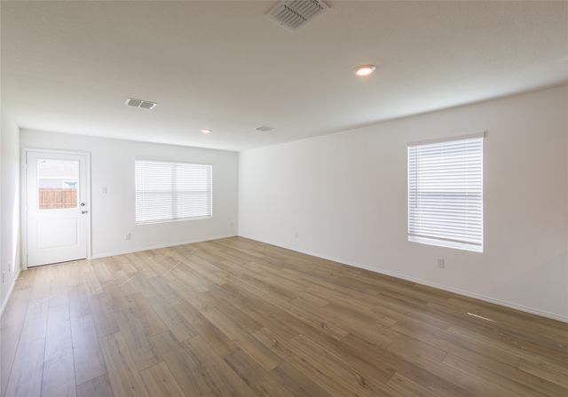 5902 Nyquist Way, Forney, TX 75126