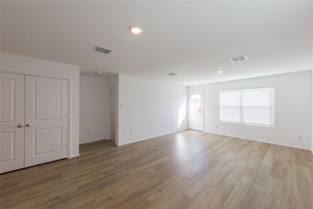 5902 Nyquist Way, Forney, TX 75126