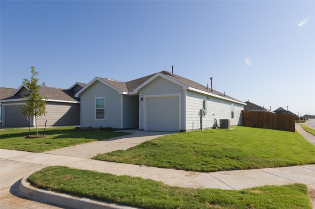 5902 Nyquist Way, Forney, TX 75126