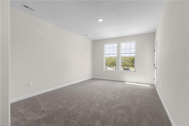 14307 Old Courthouse WAY G, Newport News, VA 23602