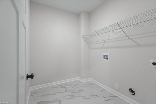 14307 Old Courthouse WAY G, Newport News, VA 23602