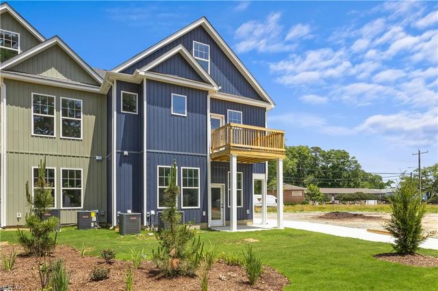 14307 Old Courthouse WAY G, Newport News, VA 23602