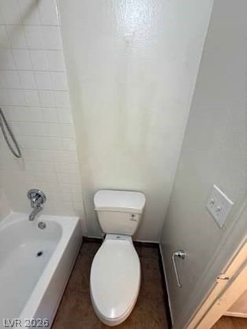 5795 Medallion Drive 202, Las Vegas, NV 89122