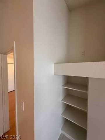 5795 Medallion Drive 202, Las Vegas, NV 89122