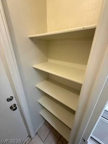 5795 Medallion Drive 202, Las Vegas, NV 89122