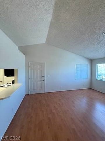 5795 Medallion Drive 202, Las Vegas, NV 89122