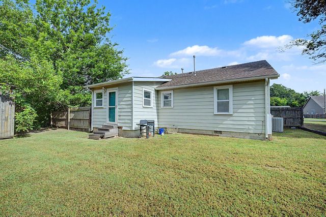 236 E 148th Street S, Glenpool, OK 74033