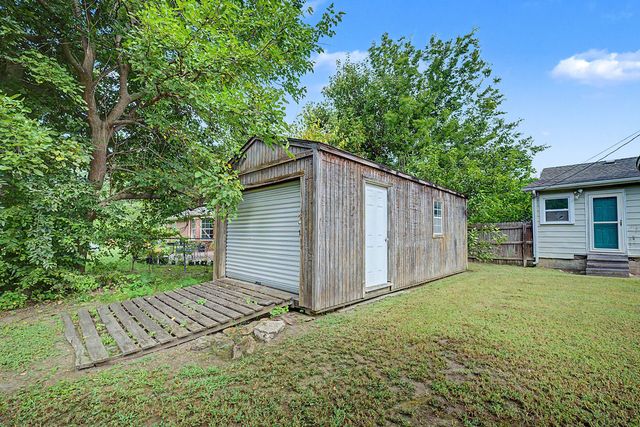 236 E 148th Street S, Glenpool, OK 74033