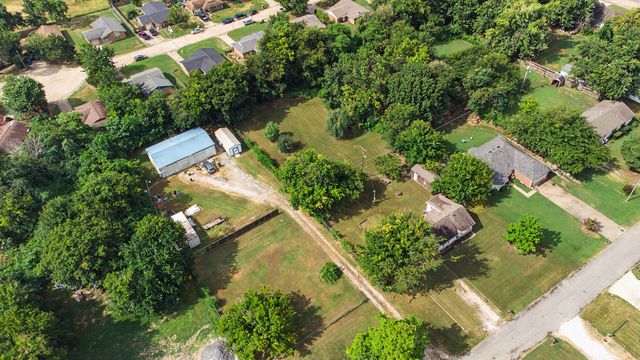 236 E 148th Street S, Glenpool, OK 74033