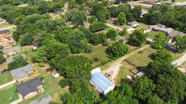 236 E 148th Street S, Glenpool, OK 74033