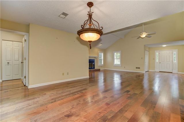73 Jessica Place, Marietta, GA 30062
