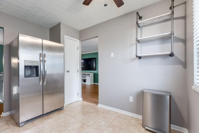 1820 Pioneer Boulevard, Burlington, KY 41005