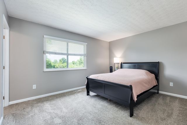 1820 Pioneer Boulevard, Burlington, KY 41005