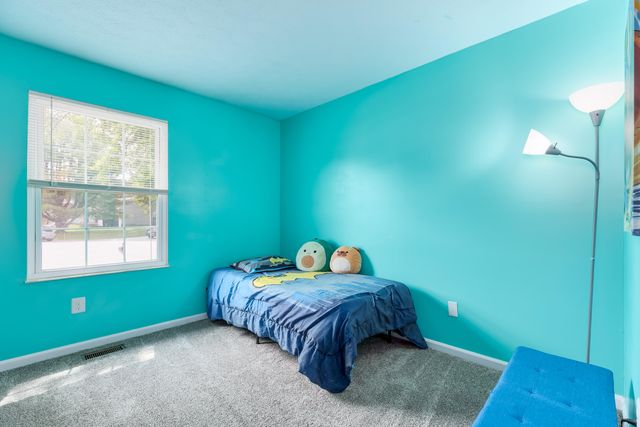 1820 Pioneer Boulevard, Burlington, KY 41005