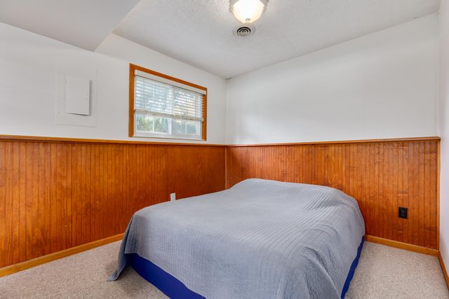 1820 Pioneer Boulevard, Burlington, KY 41005