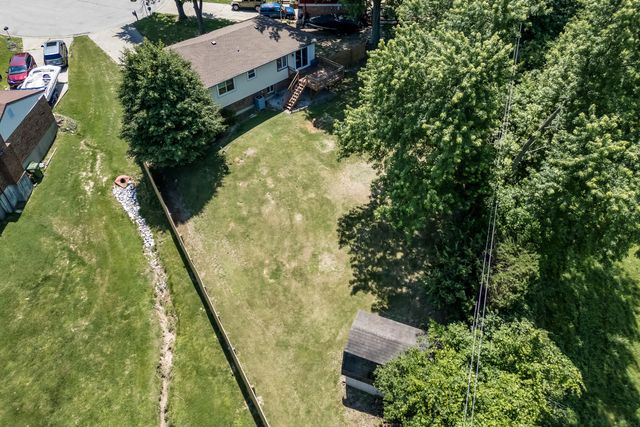1820 Pioneer Boulevard, Burlington, KY 41005