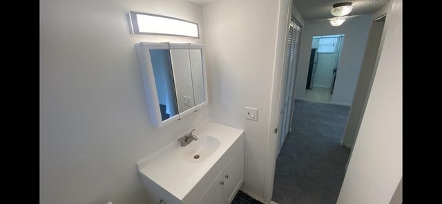 3160 HOLIDAY SPRINGS Boulevard 7-311, Margate, FL 33063