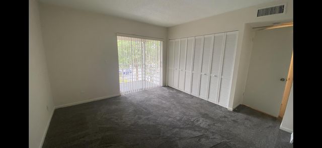 3160 HOLIDAY SPRINGS Boulevard 7-311, Margate, FL 33063