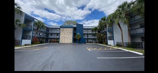 3160 HOLIDAY SPRINGS Boulevard 7-311, Margate, FL 33063