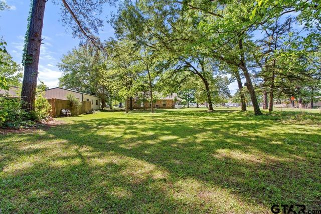11403 C R 137, Flint, TX 75762