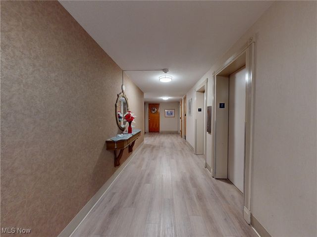 25801 Lake Shore Boulevard 29, Euclid, OH 44132