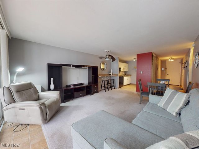 25801 Lake Shore Boulevard 29, Euclid, OH 44132