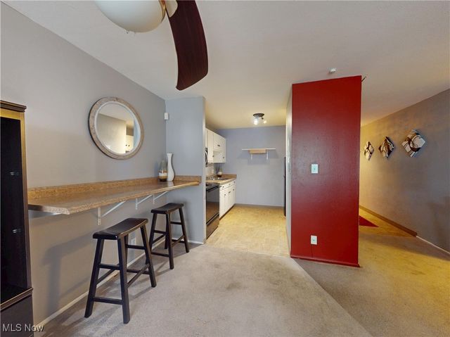 25801 Lake Shore Boulevard 29, Euclid, OH 44132