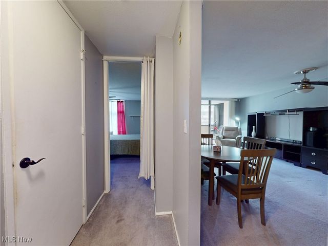 25801 Lake Shore Boulevard 29, Euclid, OH 44132