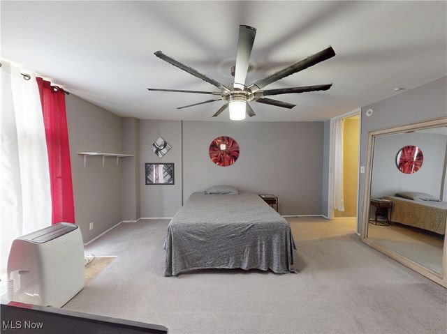 25801 Lake Shore Boulevard 29, Euclid, OH 44132