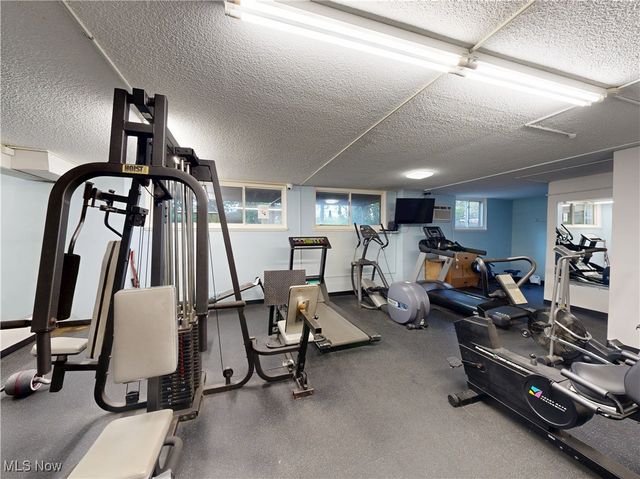 25801 Lake Shore Boulevard 29, Euclid, OH 44132