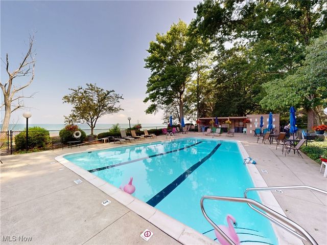 25801 Lake Shore Boulevard 29, Euclid, OH 44132