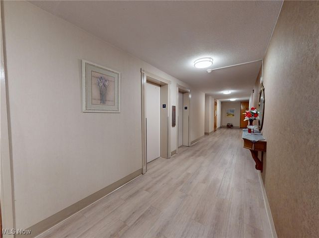 25801 Lake Shore Boulevard 29, Euclid, OH 44132